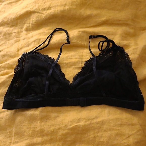 Black Bralette - Picture 2 of 3